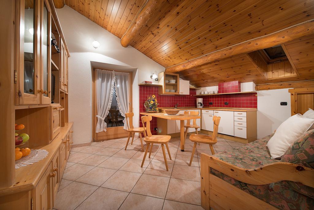Casa Faifer Mountain Holiday リヴィーニョ エクステリア 写真